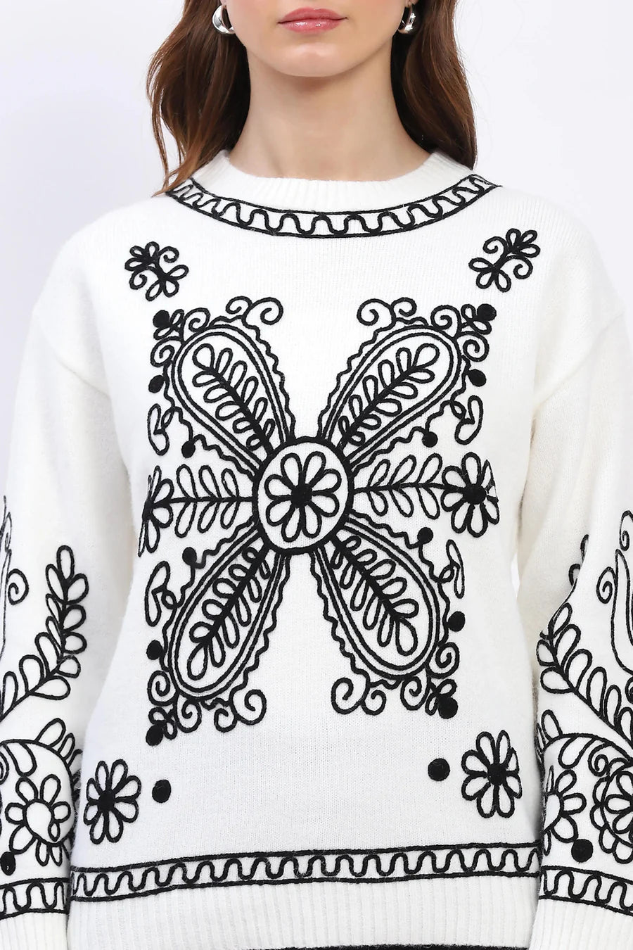 Floral Embroidered Pullover - Off-White