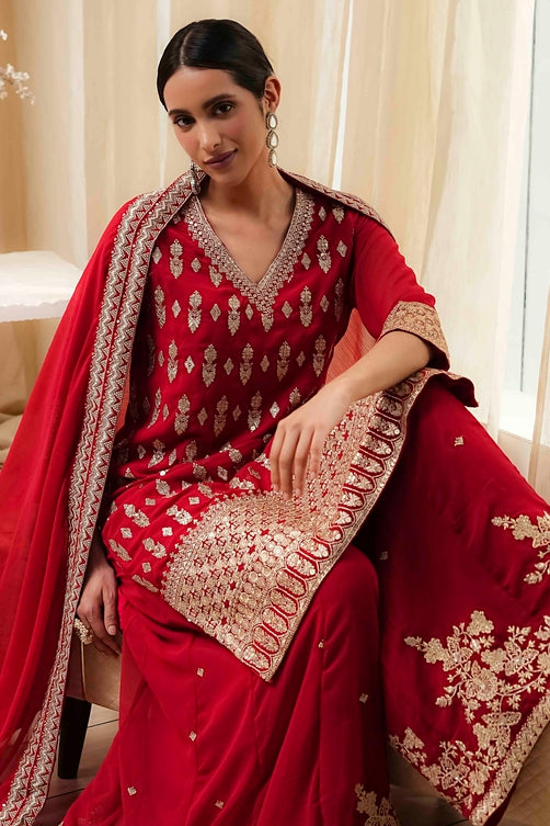 Embroidered Polyester Straight Kurta Set with V-Neck and Dupatta