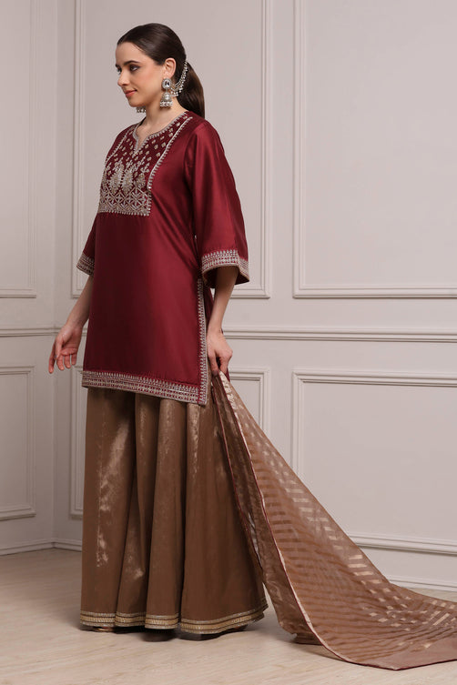 Yarn-Dyed Polyester Blend Kurta with Band Collar