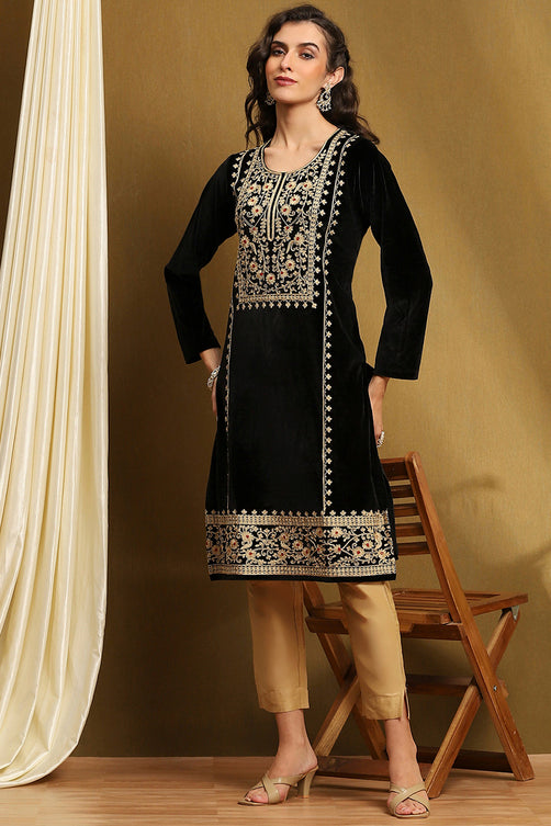 Embroidered Polyester Straight Kurta with Round Neck